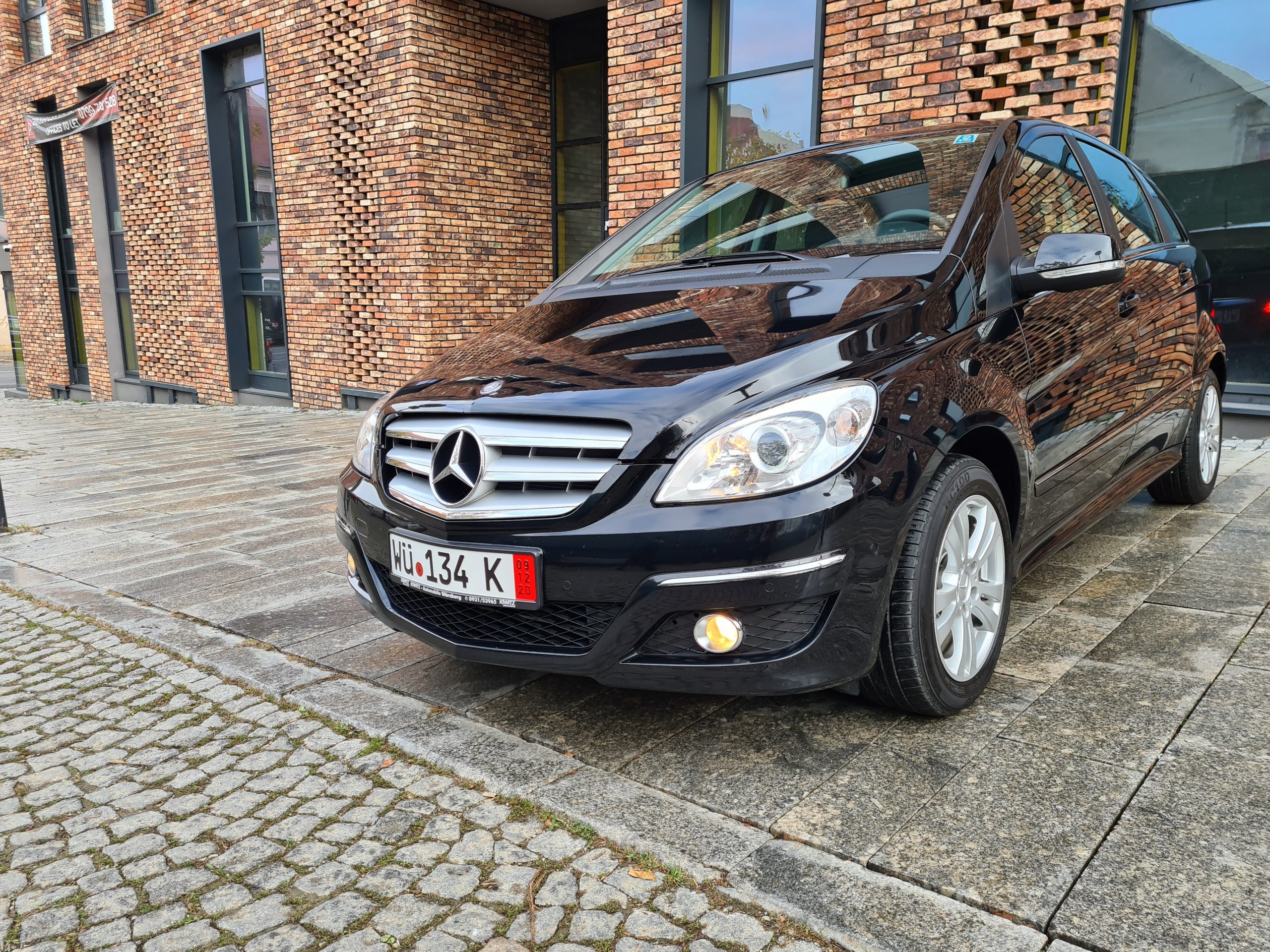 Mercedes Benz B180 118 CP Facelift Automata