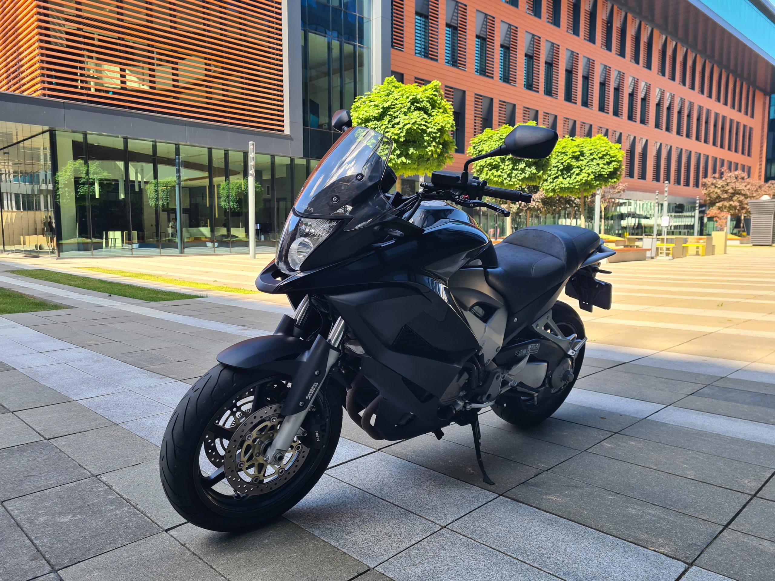 Motocicleta Honda VFR800 Crossrunner
