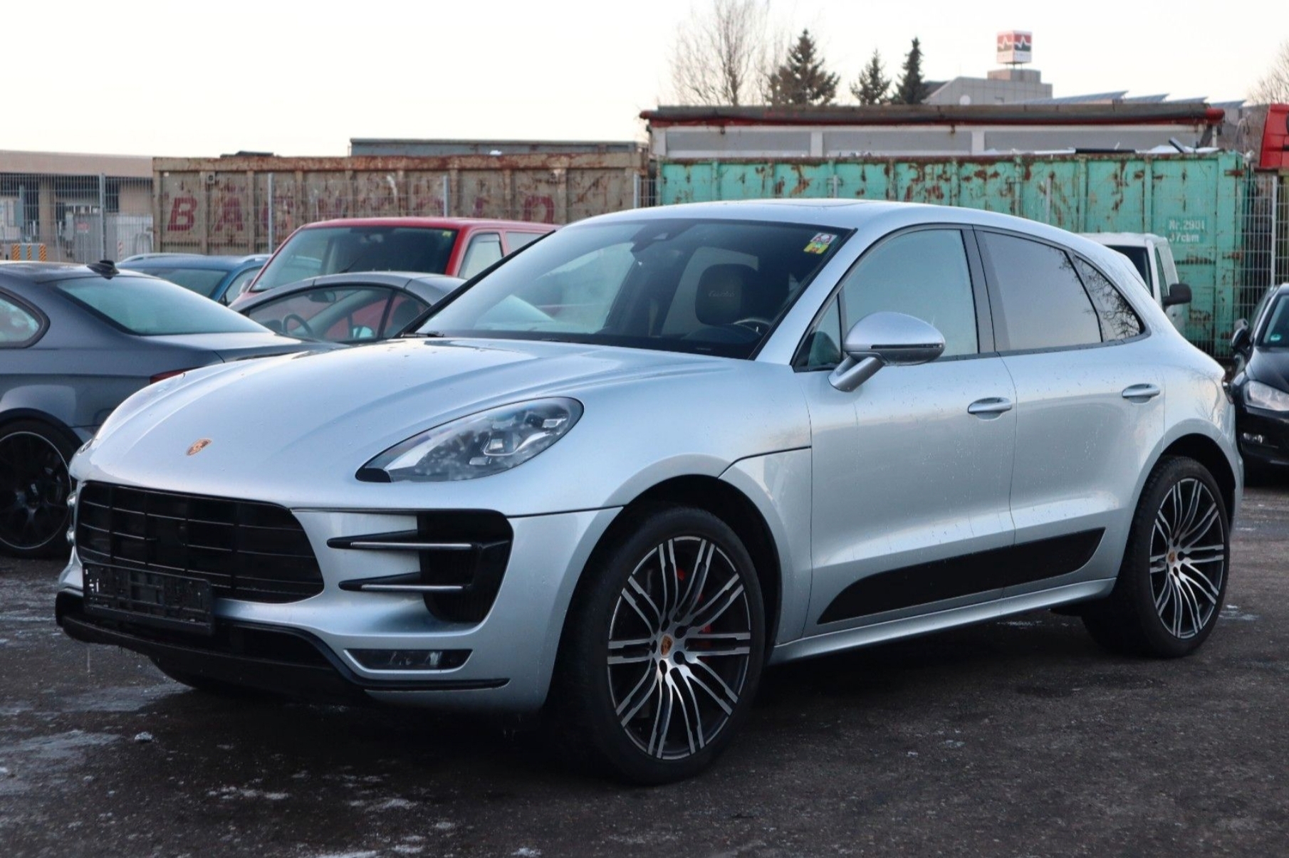 Foto Euro 6 Porsche Macan Turbo Perfomance 2019