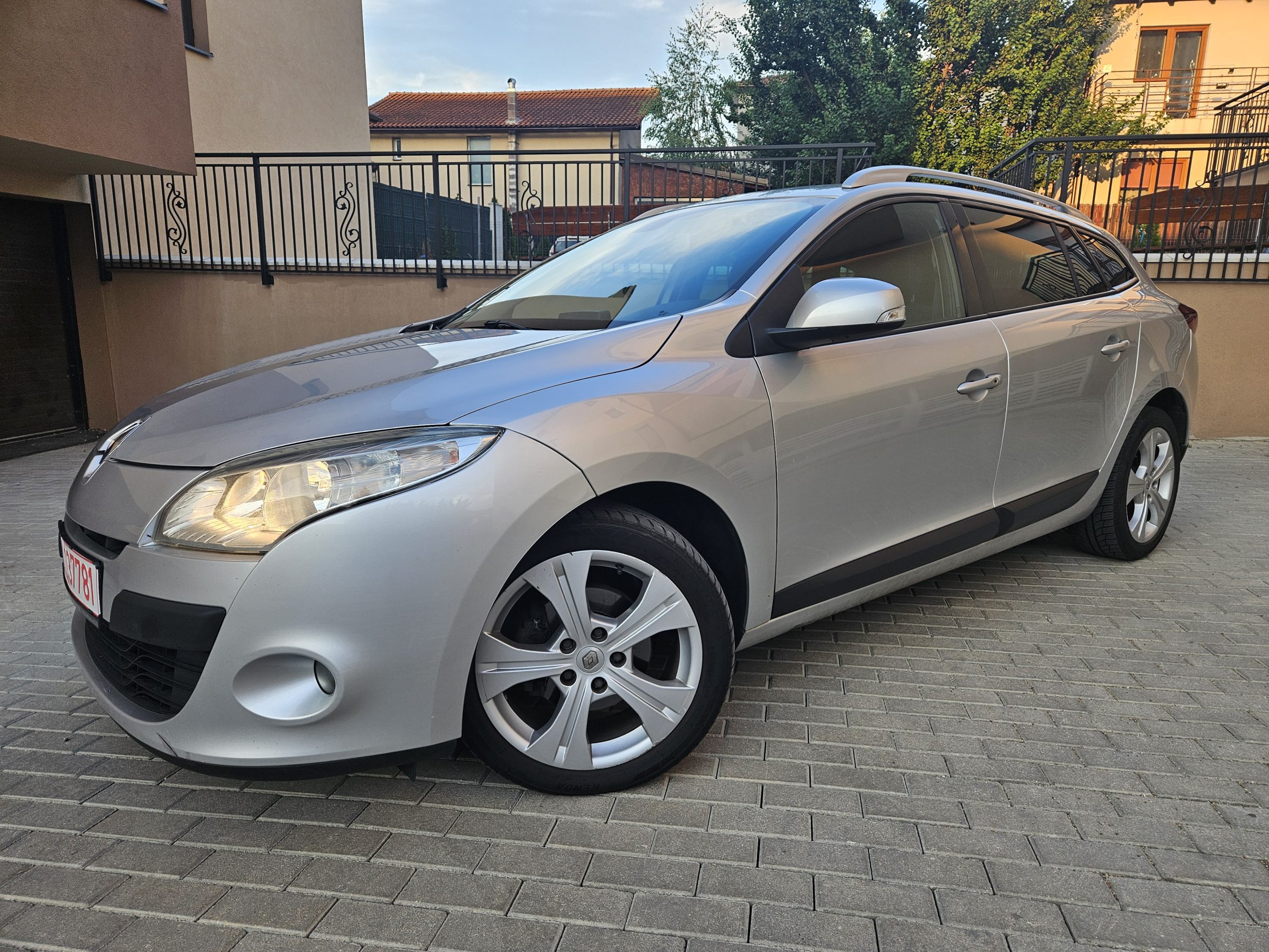 Renault Megane III 1.9 dci 130cp