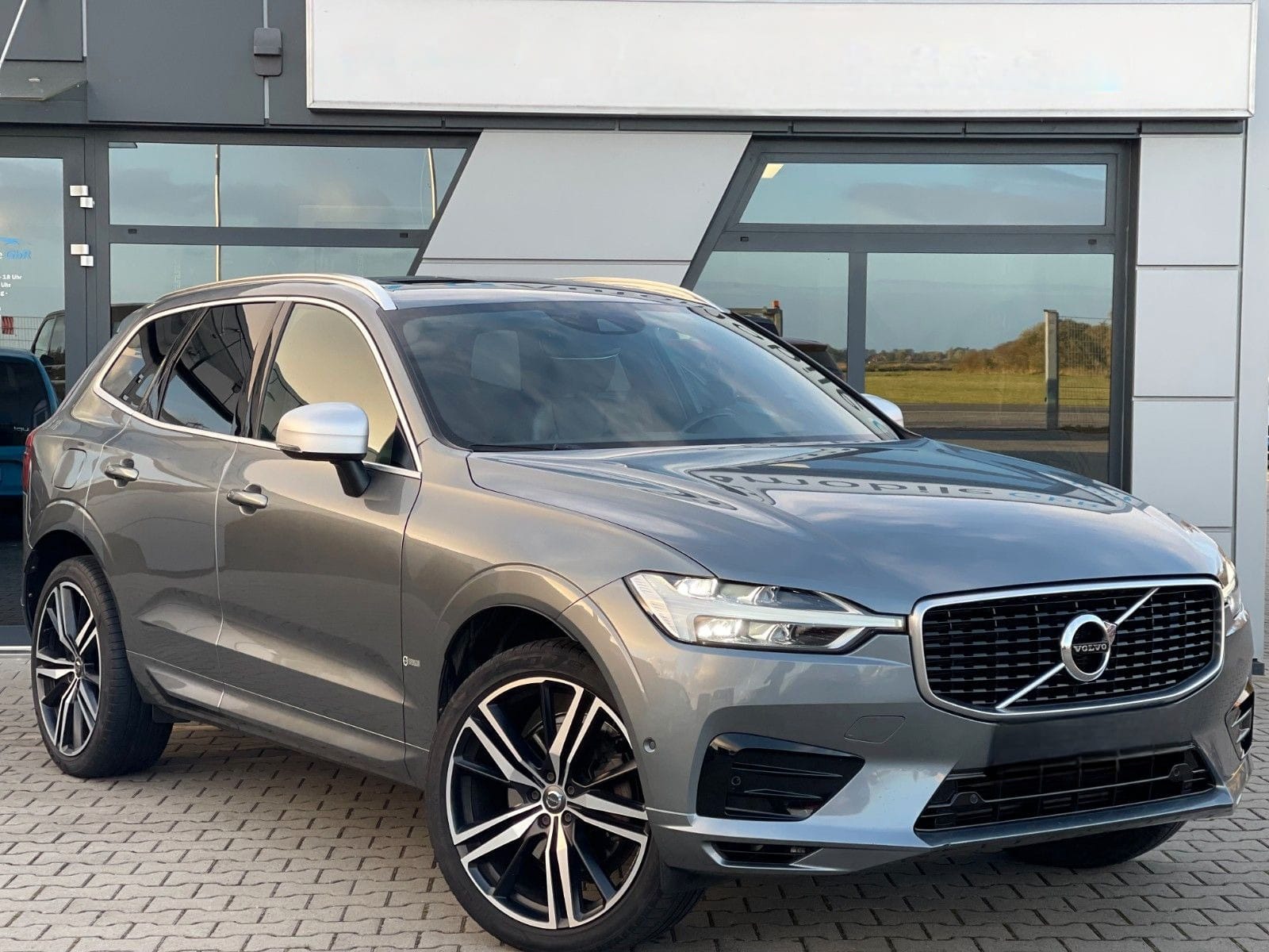 Volvo XC60 R-Design D5-AWD