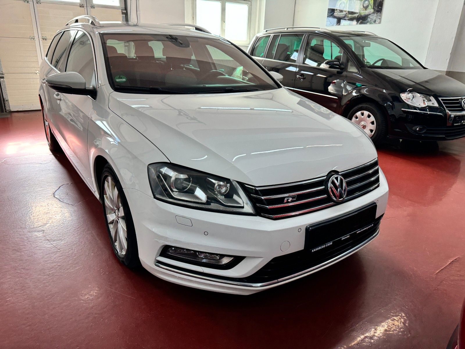 Foto Euro 5 Volkswagen Passat Variant 2.0 TDI R-Line BlueMotion 4Motion 2014