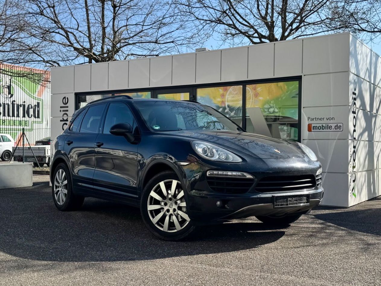 Foto Euro 5 Porsche Cayenne 245Cp 2012