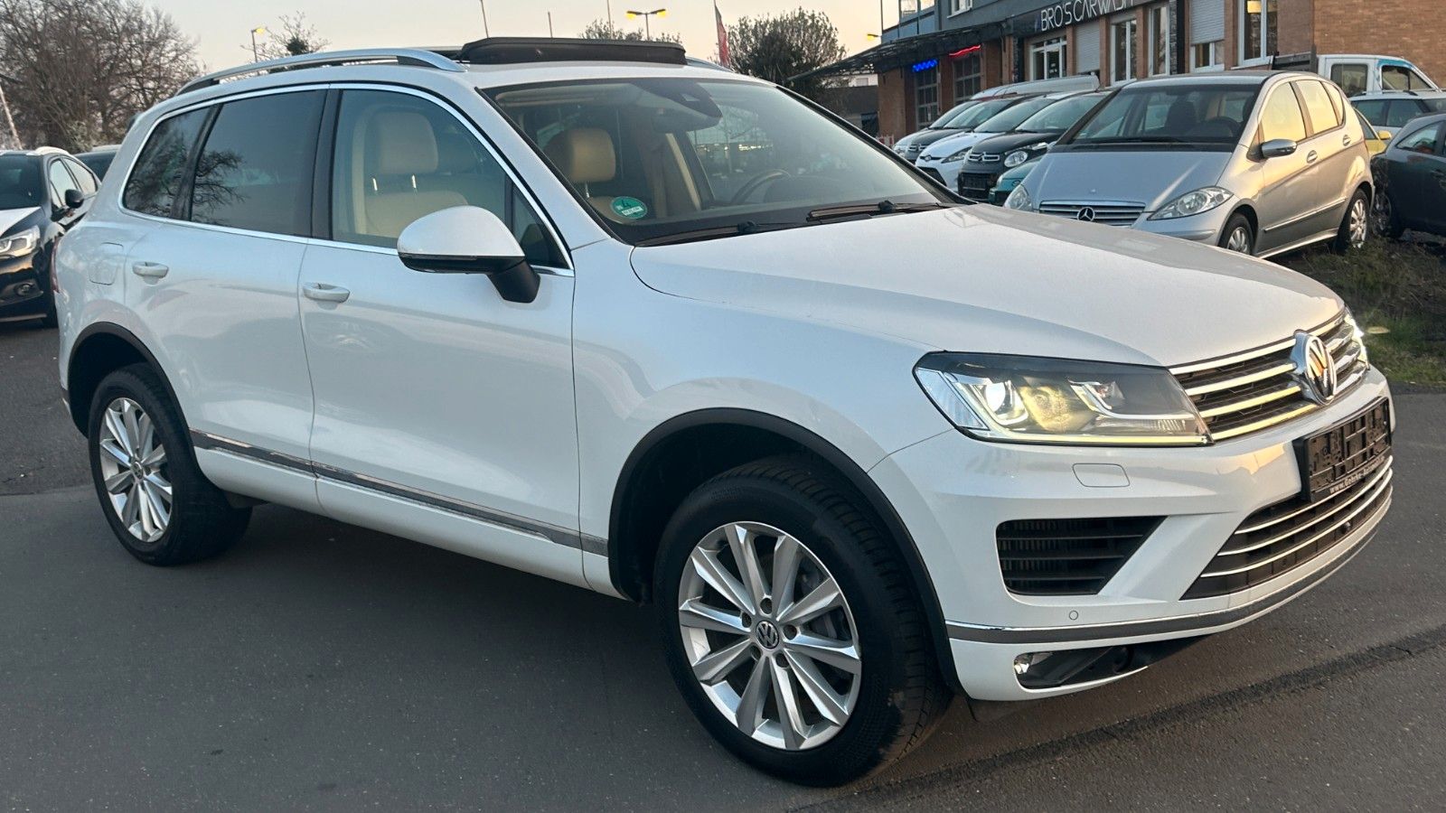 Foto Euro 6 Volkswagen Touareg V6TDI 2016