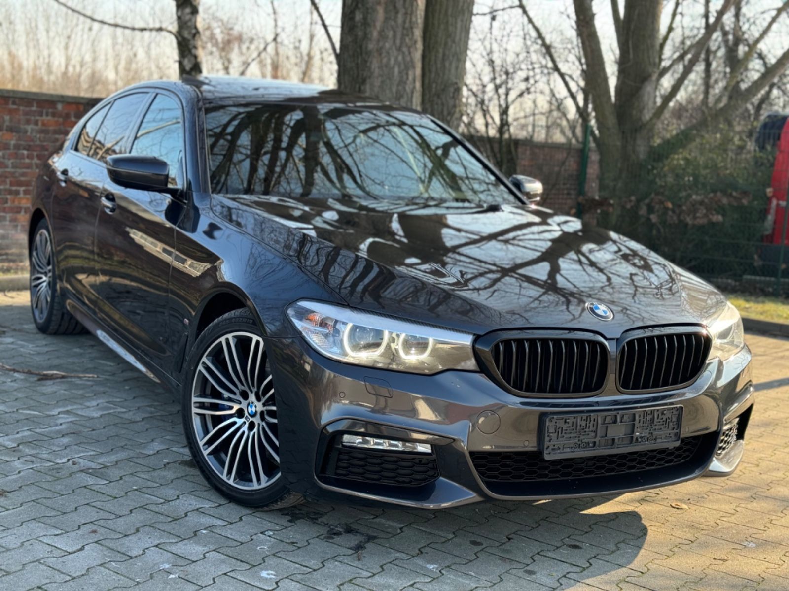 Foto Euro 6 BMW 530 e M Sport iPerformance 2017