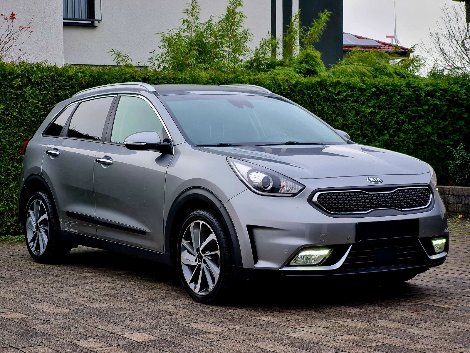 Foto Euro 6 Kia Niro Spirit 1.6 GDI Hybrid 2019