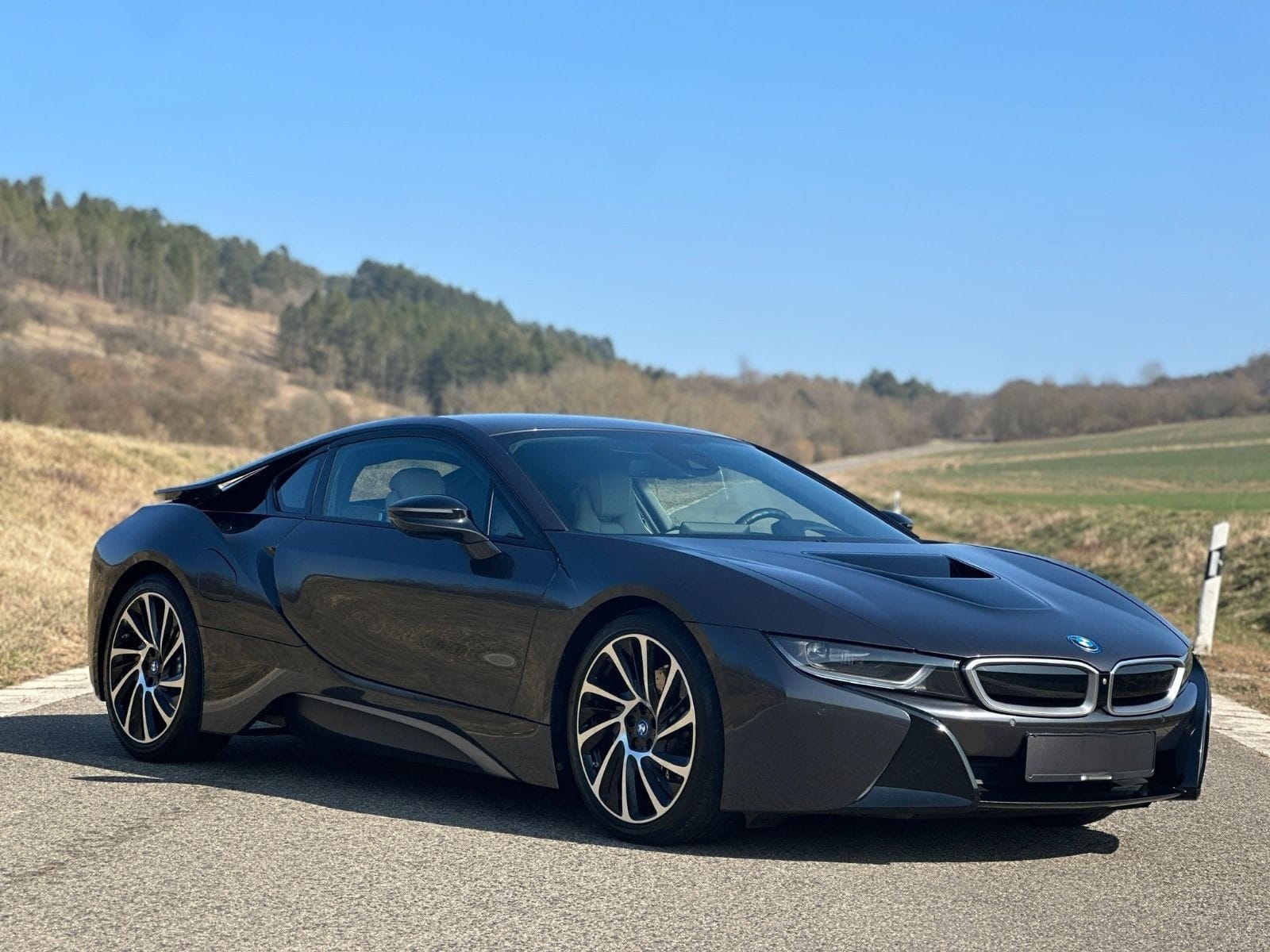 Foto Euro 6 BMW i8 Coupe 2018