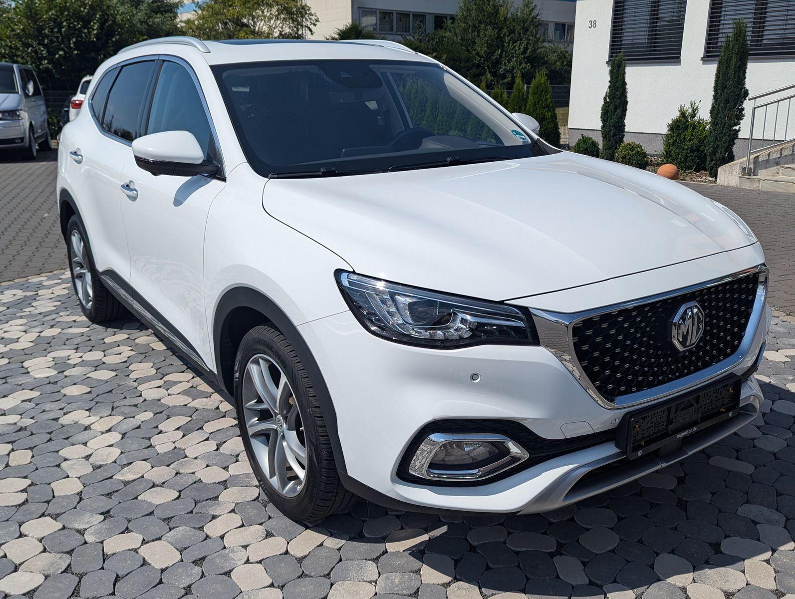 Foto Euro 6e MG EHS 1.5 T-GDi  Luxury/Pano/LED 2022