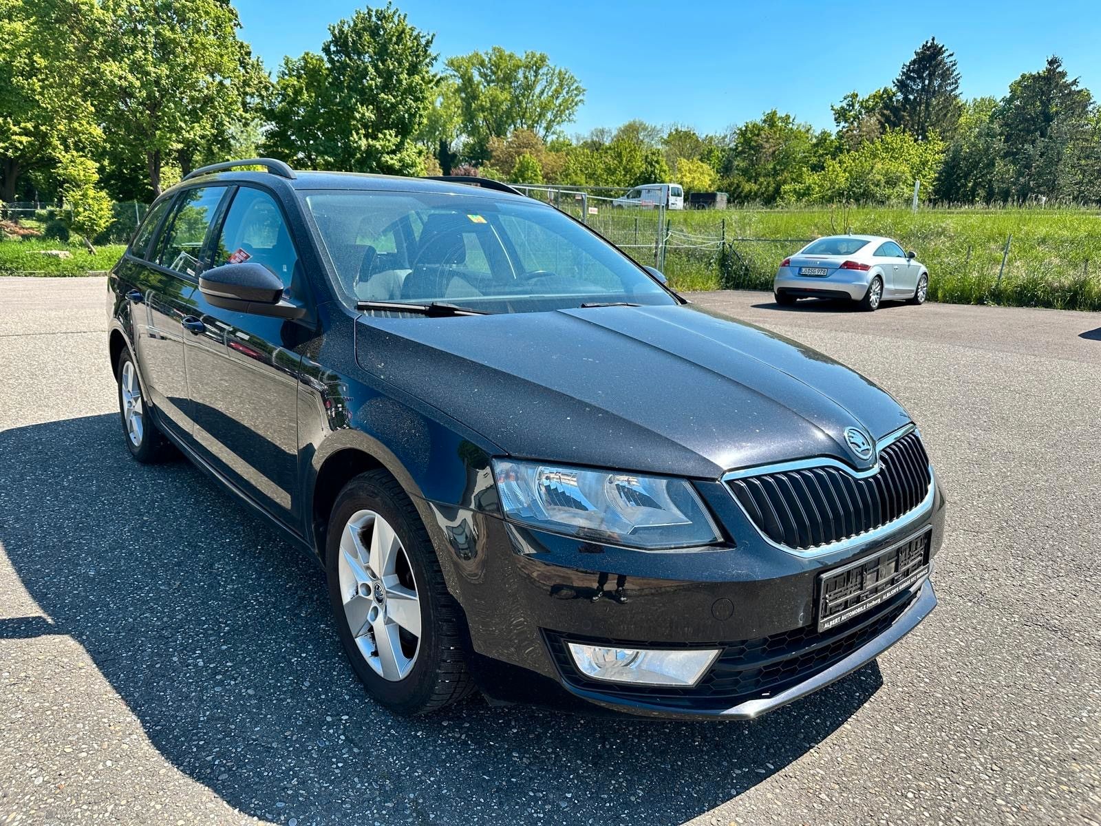 Foto Euro 6 Skoda Octavia Combi 4×4 Automat 2013