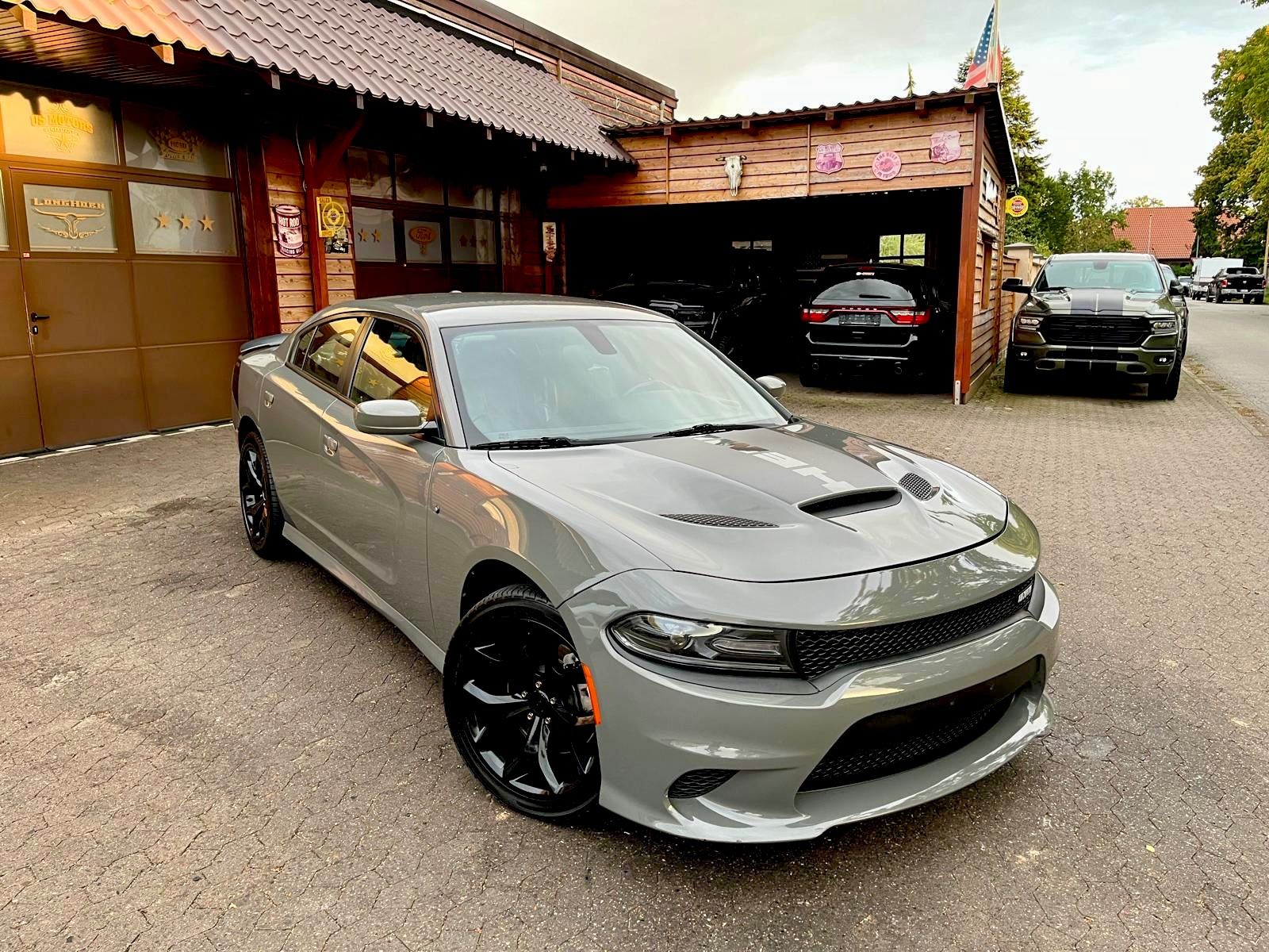 Foto Euro 6 Dodge Charger 5,7 V8 R/T 2018