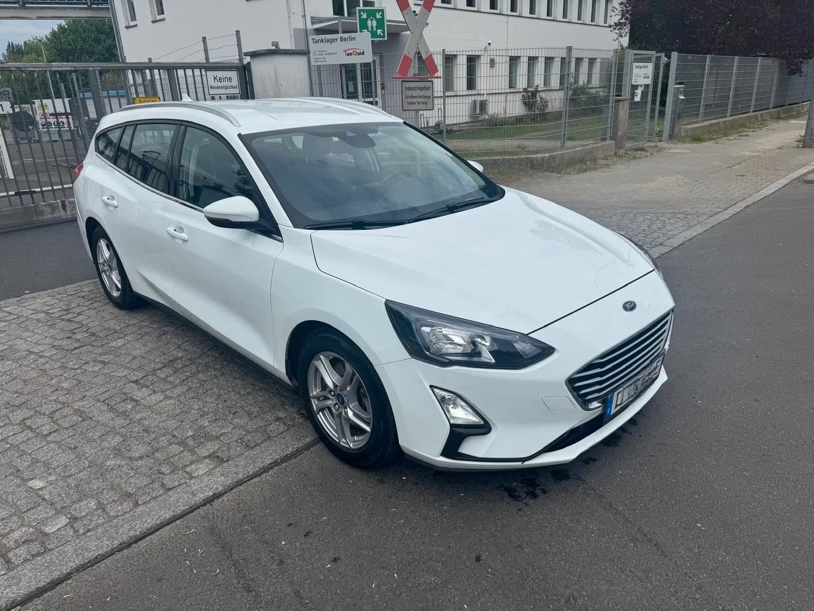 Foto Euro 6D Ford Focus 1.5 EcoBlue 120 ST-Line 2020
