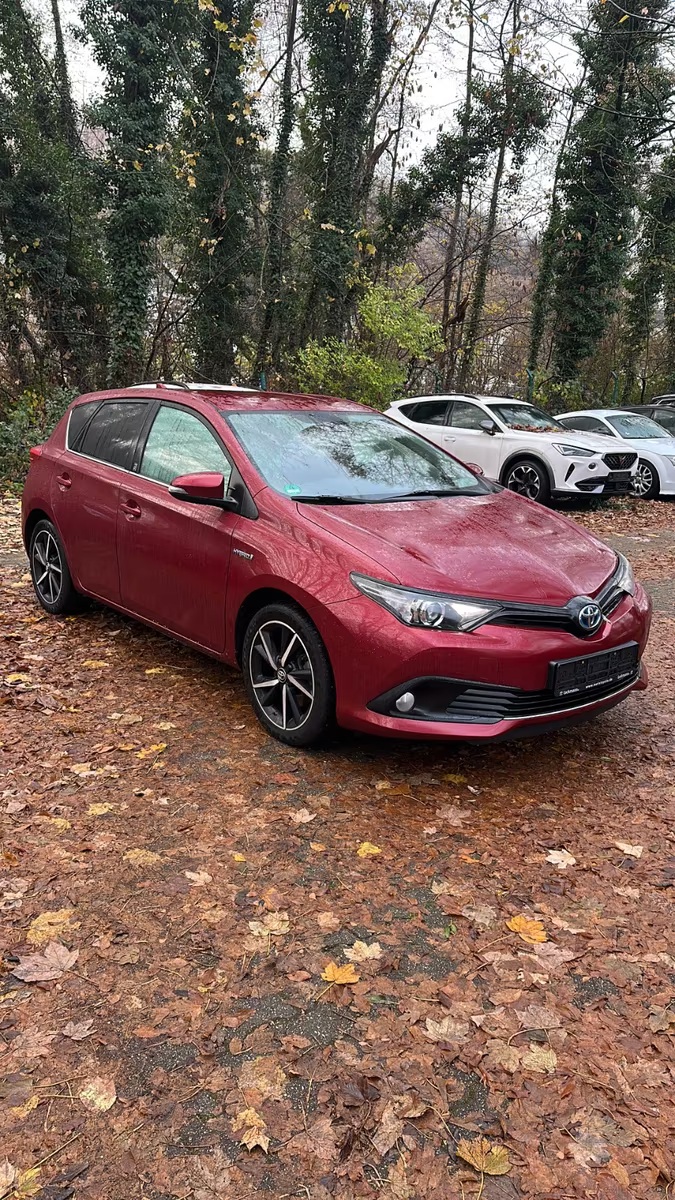 Foto  Toyota Auris Hybrid/Navi/LED/ 2018
