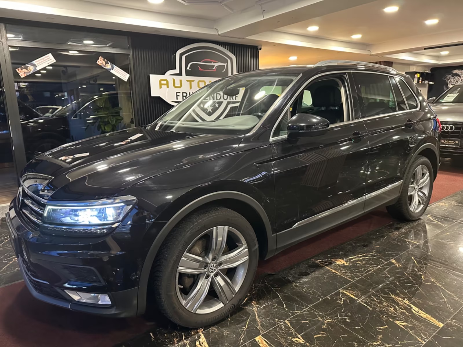 Foto Euro 6 Volkswagen Tiguan 2,0 TSI Highline BMT 4Motion LED/NAVI/CAMERA 2017