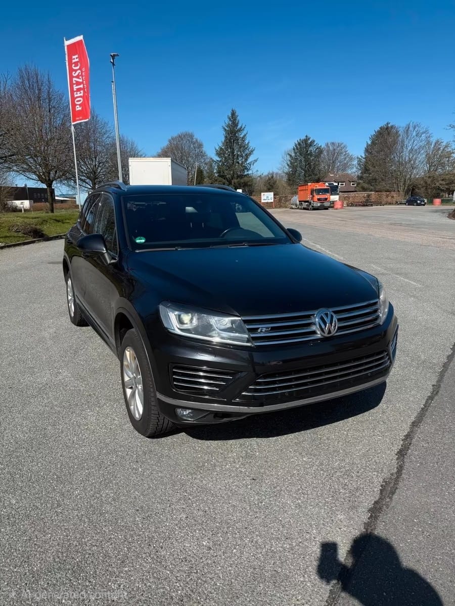 Foto Euro 6 Volkswagen Touareg V6 TDI R-Line 2015