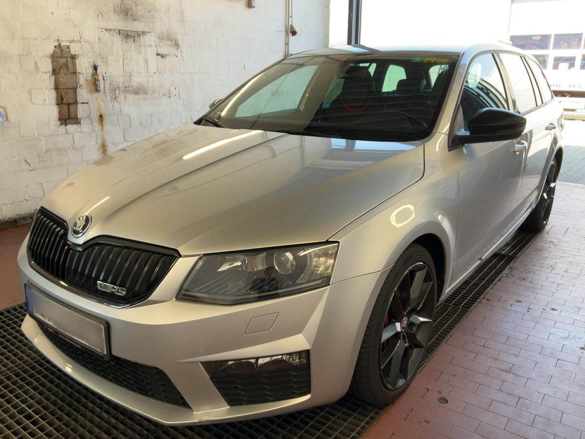 Fotografie Skoda Octavia 2.0 TDI RS 2015